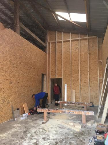 Sanierung Scheuer und Einbau von Garagen